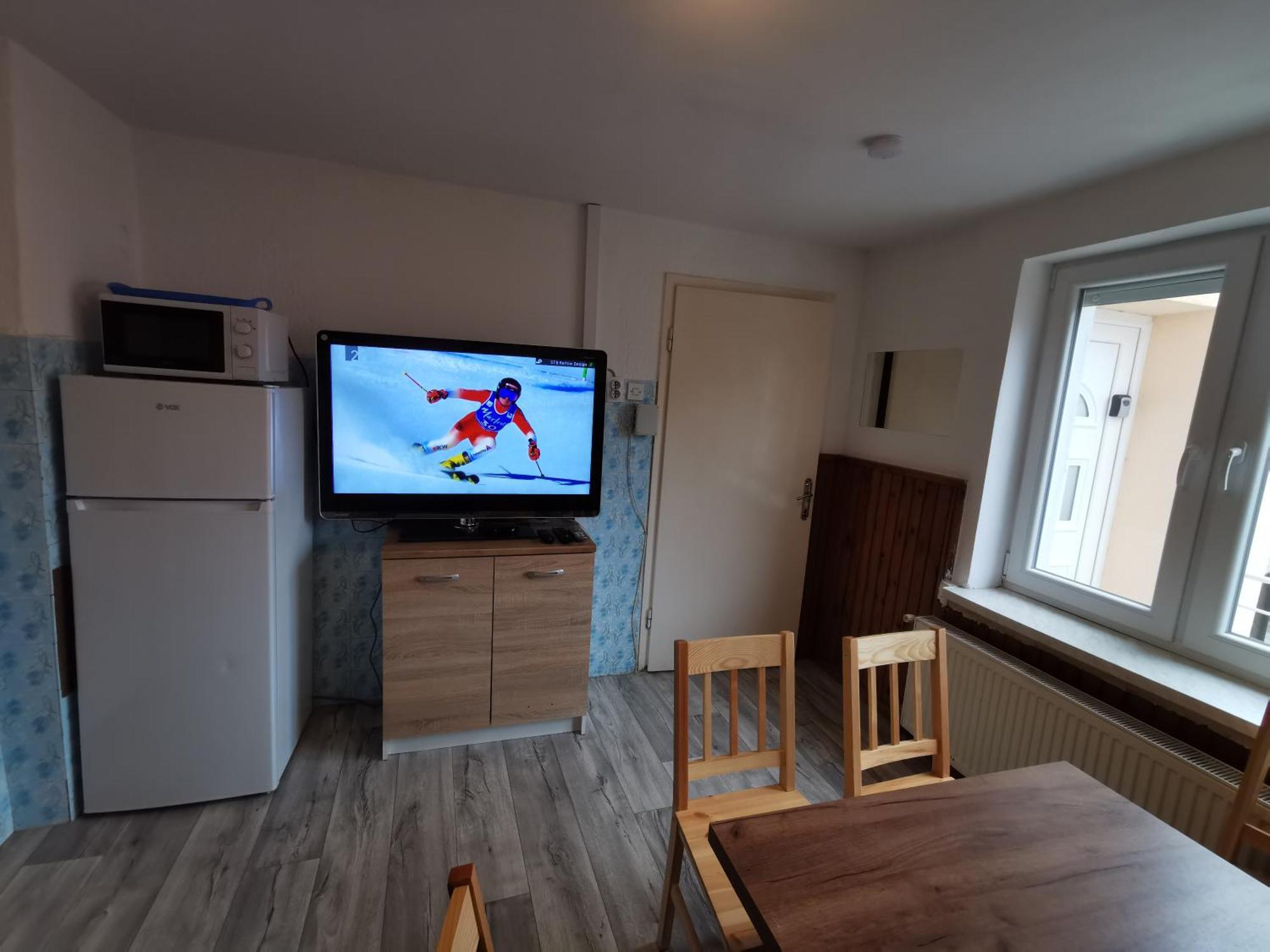 Small House In Цельє Екстер'єр фото